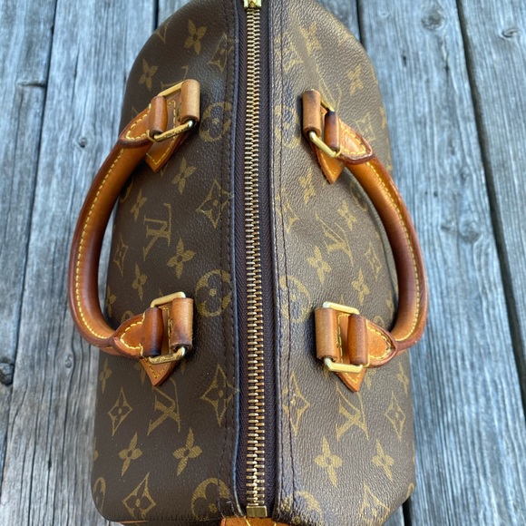 ✨SOLD✨AUTHENTIC LOUIS VUITTON SPEEDY 25 ✨ - Picture 7 of 14